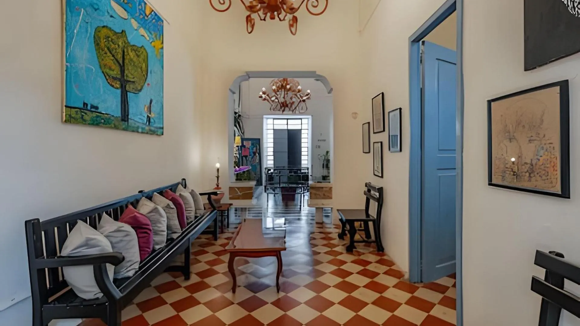 Villa Galeria De Arte 49 Mérida 0*,  México